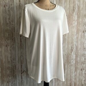 🌖 Vanilla Bay Solid White Short Sleeve Tee